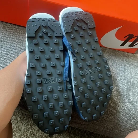 Nike Ldwaffle/Sf Size 8